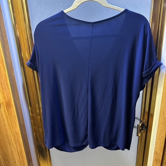Navy‎ Blue Women's Top - Picture 2 of 2